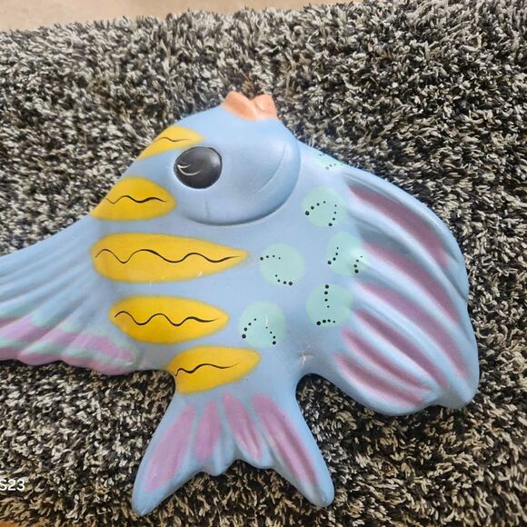 Chalkware Tropical Fish 8" Blue and Yellow - Picture 3 of 6